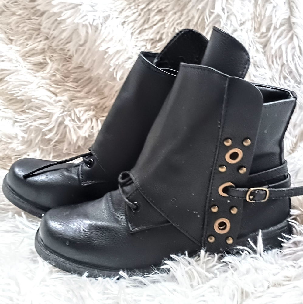 Black Ankle Boots, Side Zip Booties Studded, Riding Women's 7.5